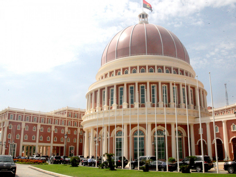 Proposta De Oge Entregue Na Assembleia Nacional Angola