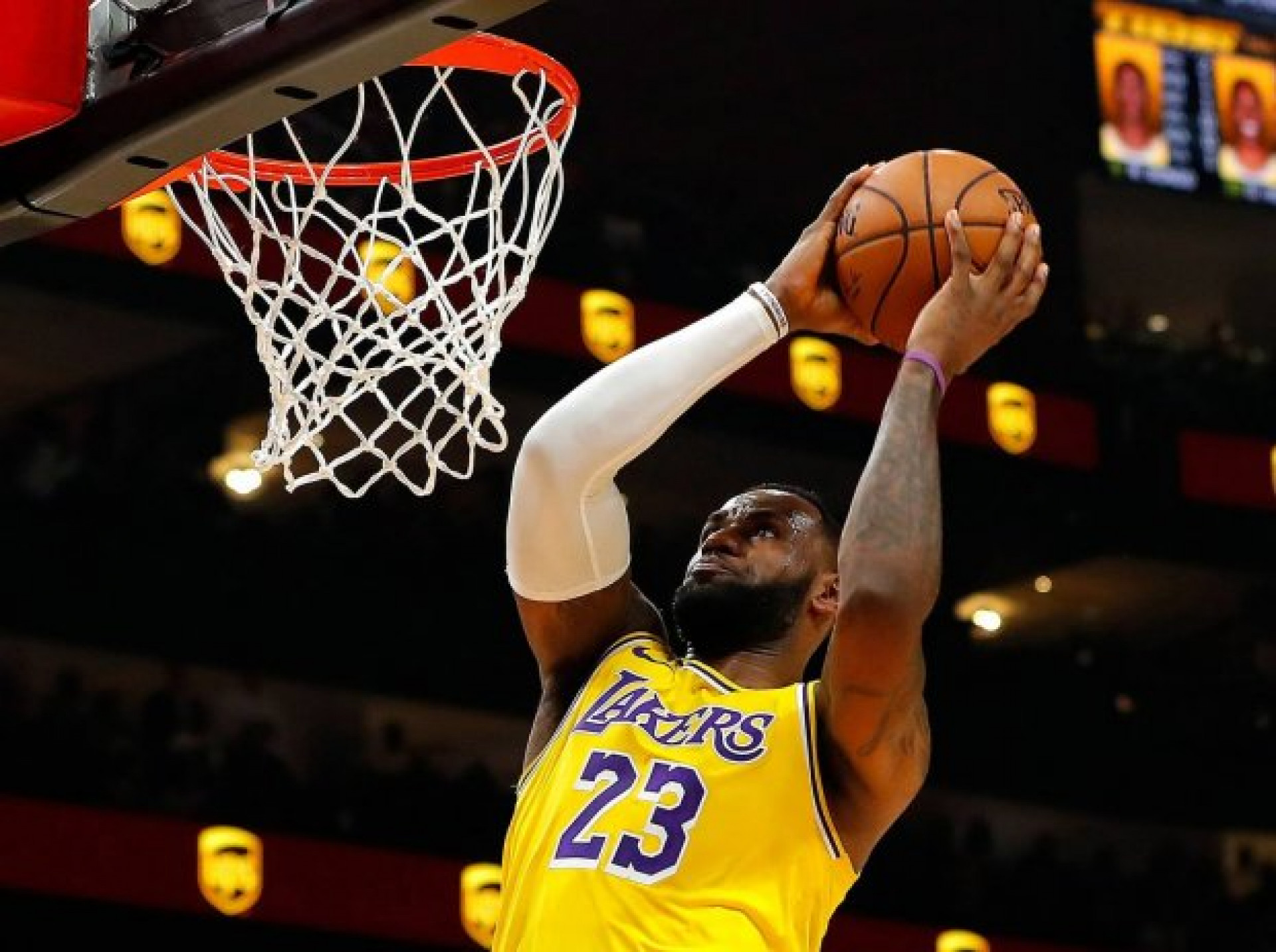 LeBron James vai voltar a vestir a camisa 23 dos Lakers, nba