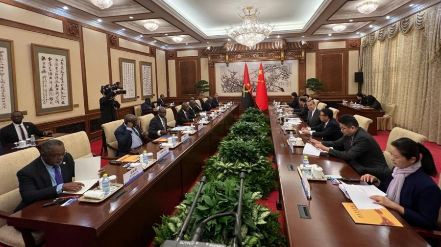 Angola e China passam em revista relações da cooperação bilateral