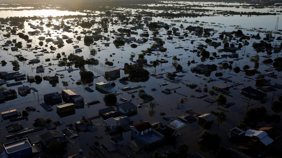 Diversas cidades do Rio Grande do Sul ficaram alagadas por causa das chuvas 