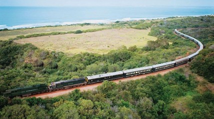 Comboio turístico esperado em Benguela  - DR