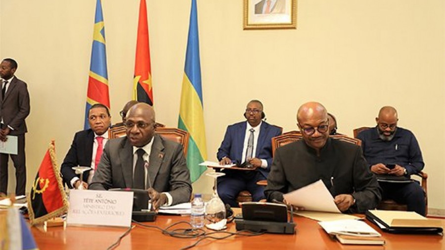 Reunião entre delegações da RDC e do Rwanda