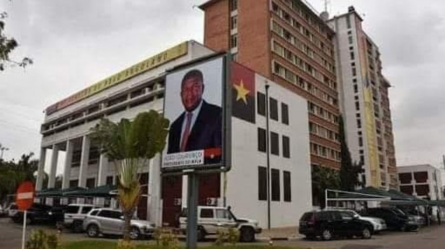 Sede do MPLA em Luanda